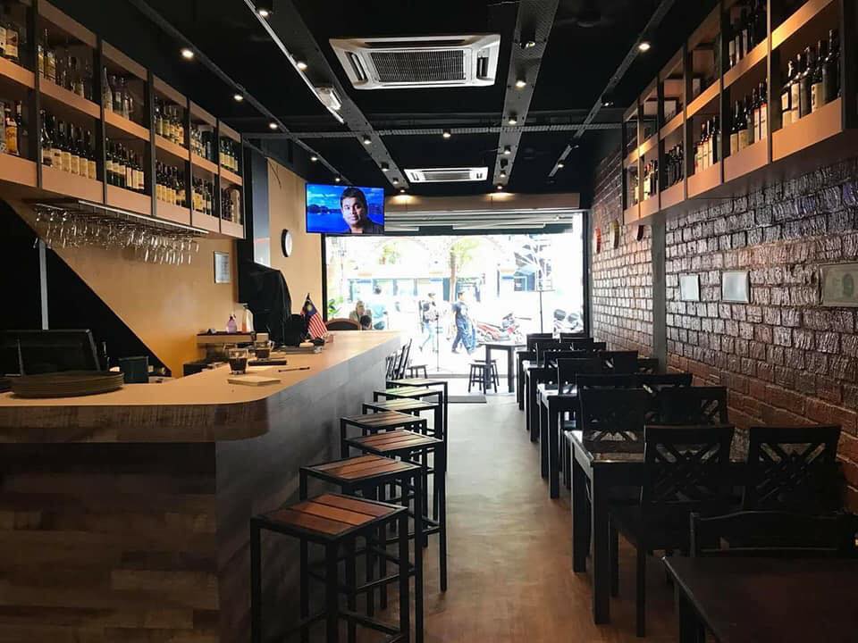 Restaurant Bar for Sale (KL Sentral) No.1 Buy and Sell Business